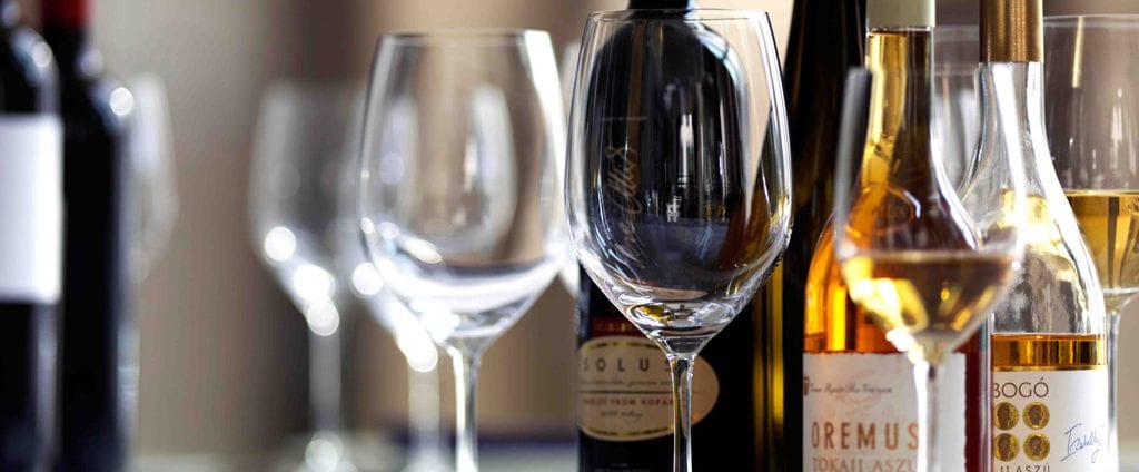 Sommelier Cheat Sheet: A Toast to Pét-Nat and Other Under-the-Radar Wines